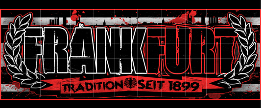 Schwarz-weißer Fußball-Sticker mit Frankfurt-Bezug, inspiriert von Fankultur und Stadionatmosphäre